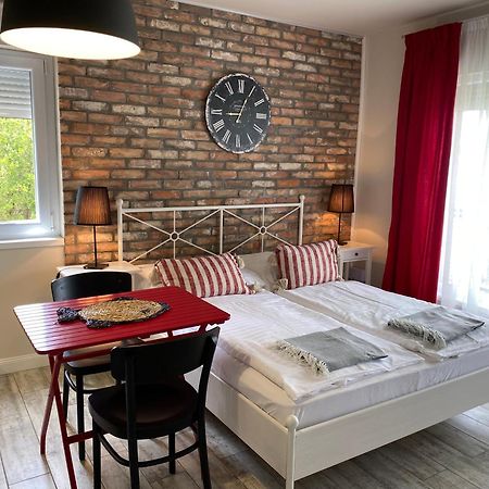 Beach 101 Villa Шіофок Екстер'єр фото