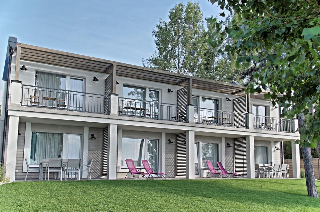 Beach 101 Villa Шіофок Екстер'єр фото