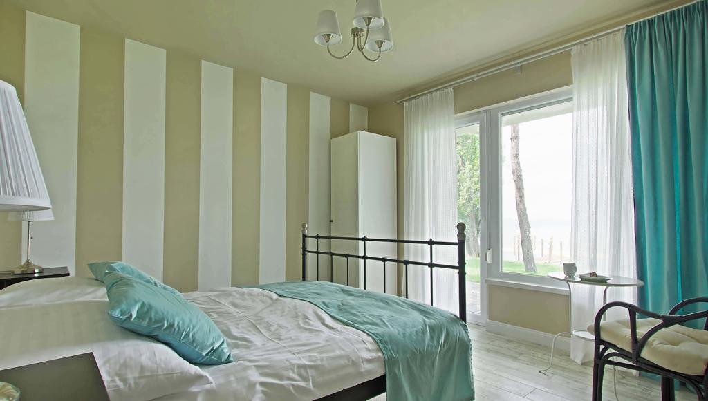 Beach 101 Villa Шіофок Номер фото